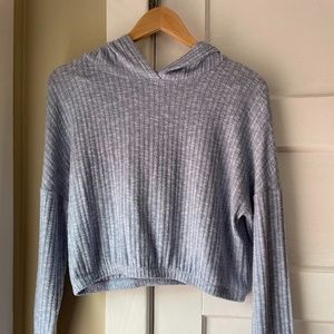 Aeropostale cropped hoodie, size S